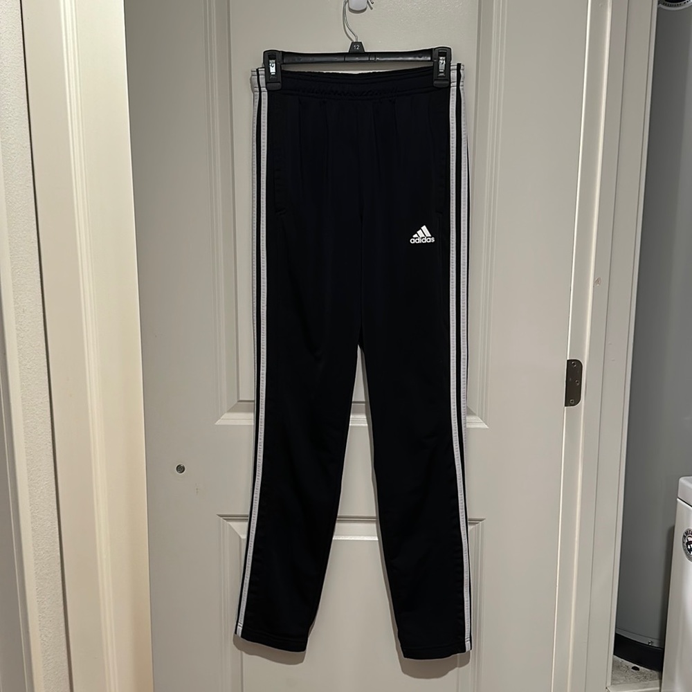 Adidas unisex pants